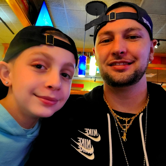 Meet your Posher, John - Picture 5 of 8